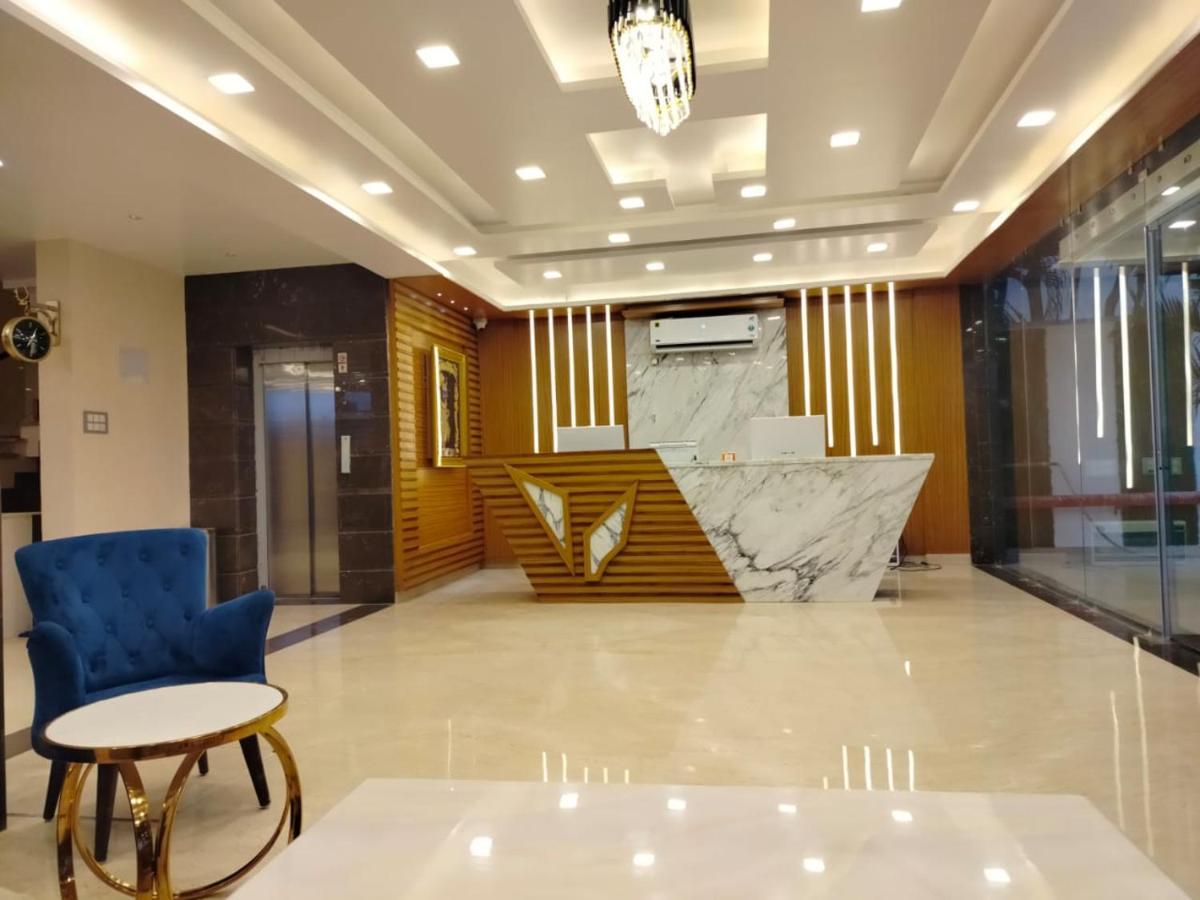 Hotel Vivaan Regency Haridwār Eksteriør bilde
