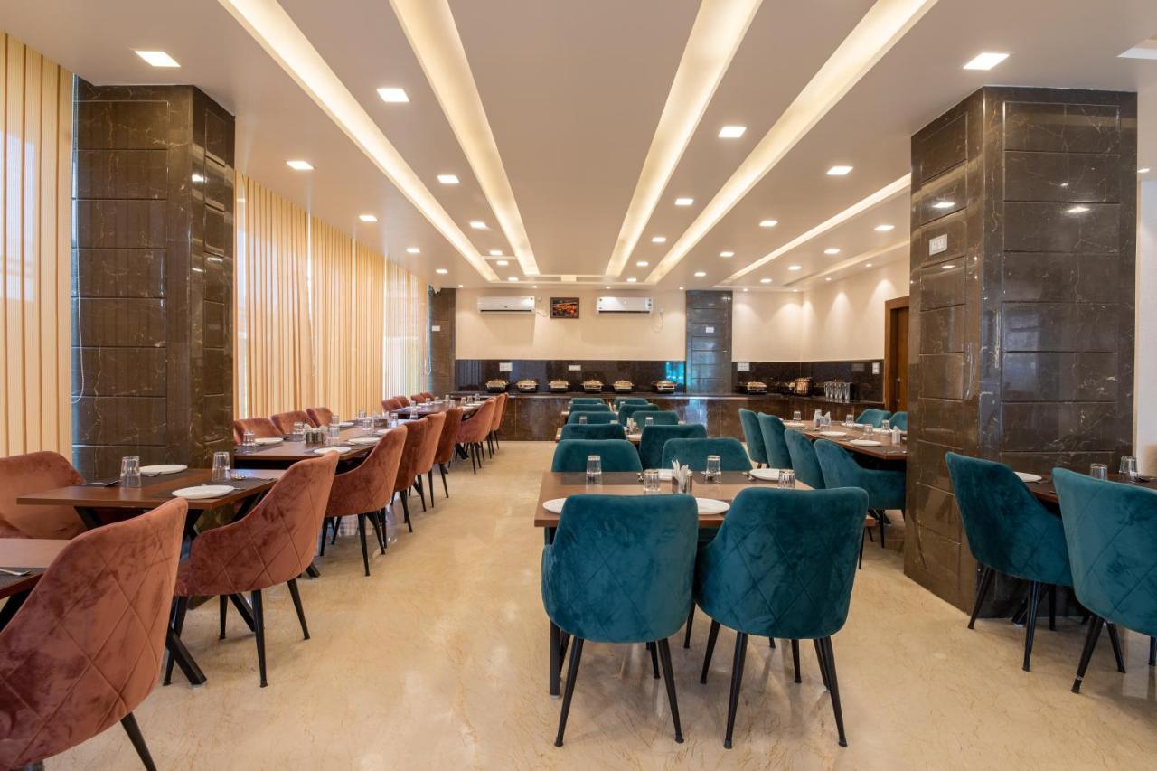 Hotel Vivaan Regency Haridwār Eksteriør bilde