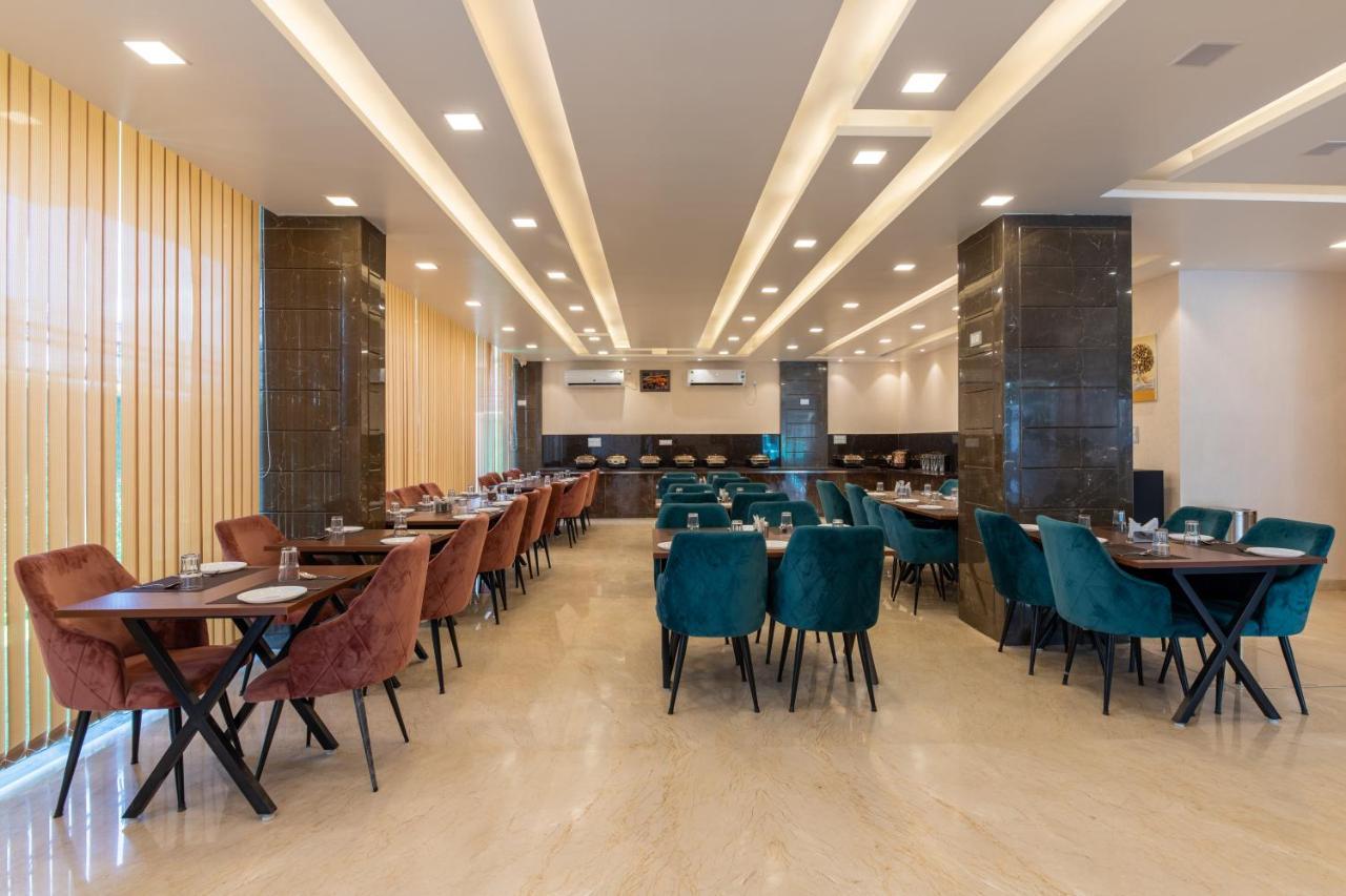 Hotel Vivaan Regency Haridwār Eksteriør bilde