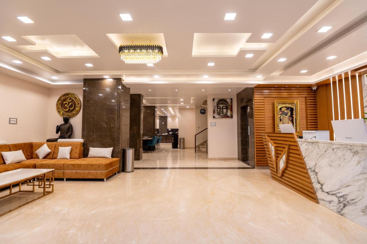 Hotel Vivaan Regency Haridwār Eksteriør bilde