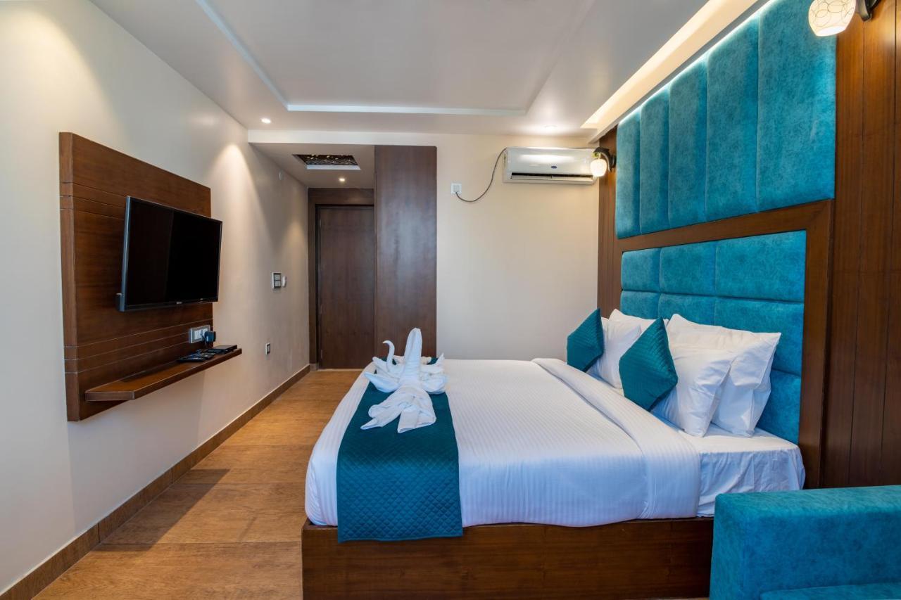 Hotel Vivaan Regency Haridwār Eksteriør bilde